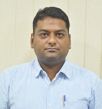 Dr Akhil Khare